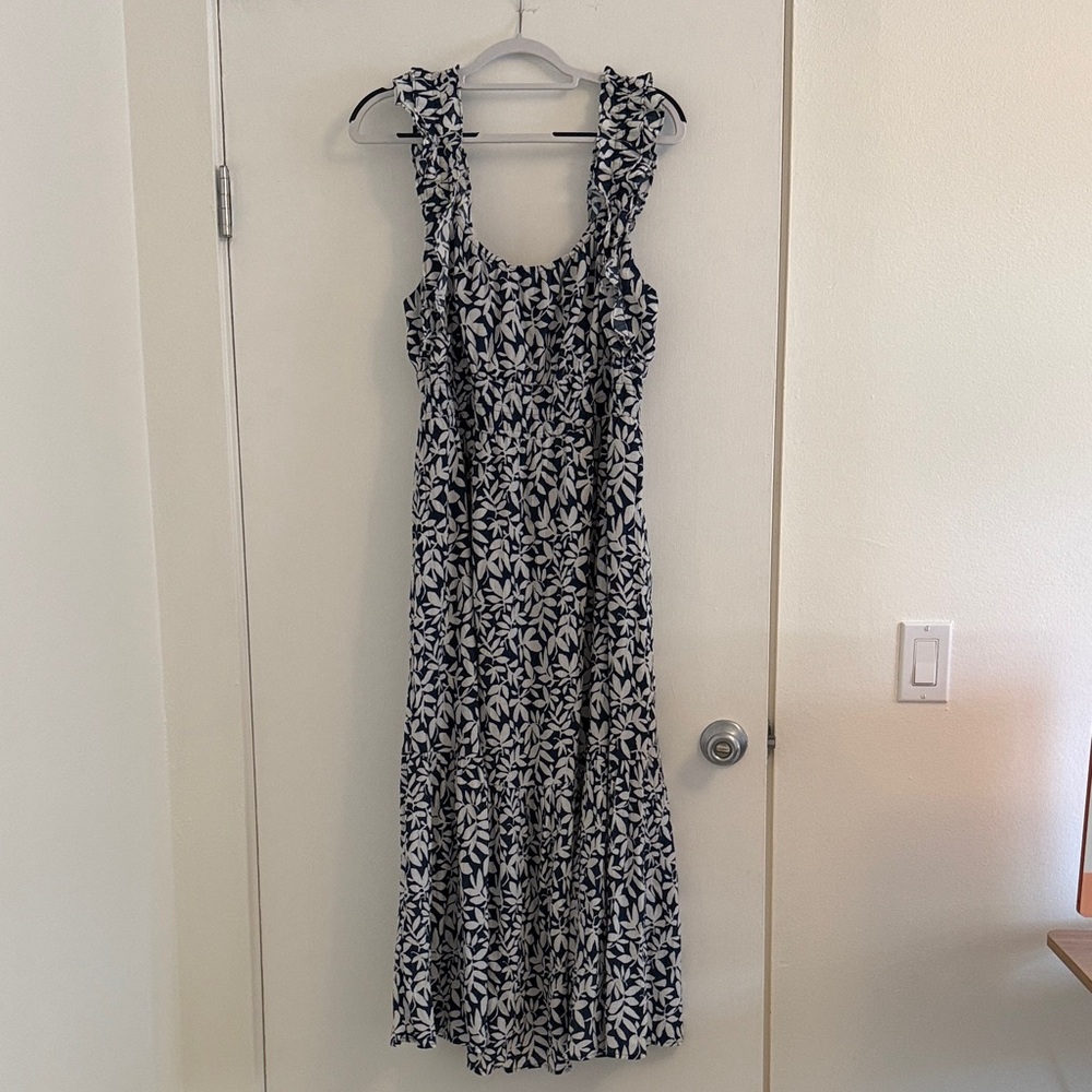 Abercrombie & Fitch Blue and White Floral Maxi Dress